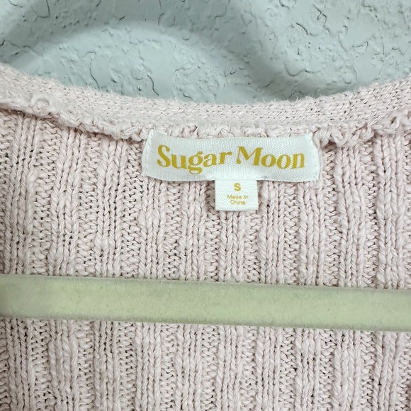 Pink Ribbed Sweater - Picture 2 of 3